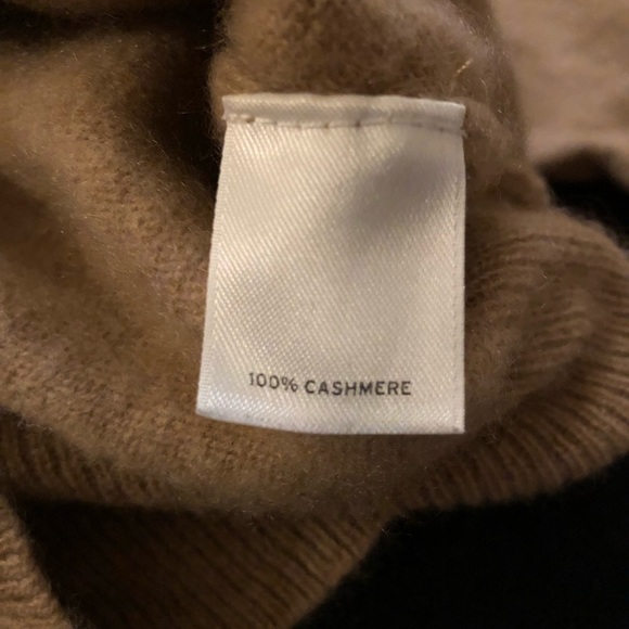 HALOGEN Tan Cashmere Sweater Size Small Petite - Picture 4 of 4